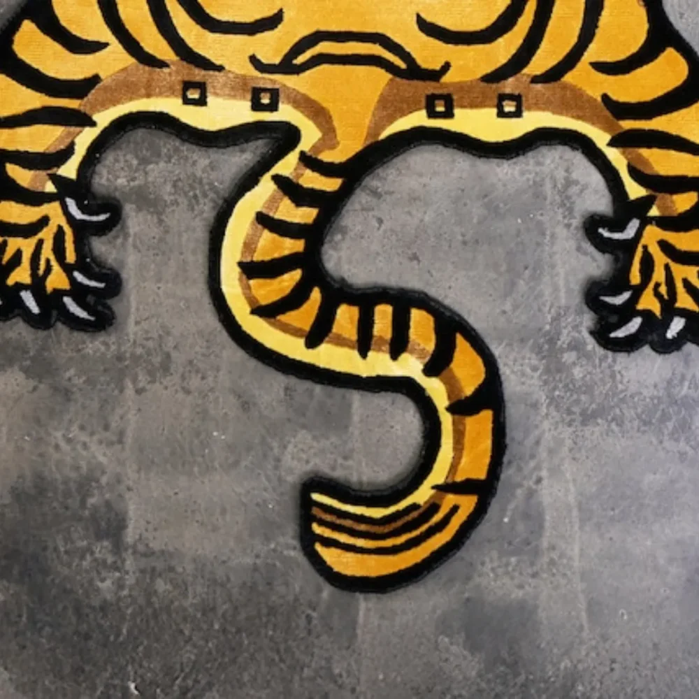 Tiger Tibetan rug featuring vivid multicolor details