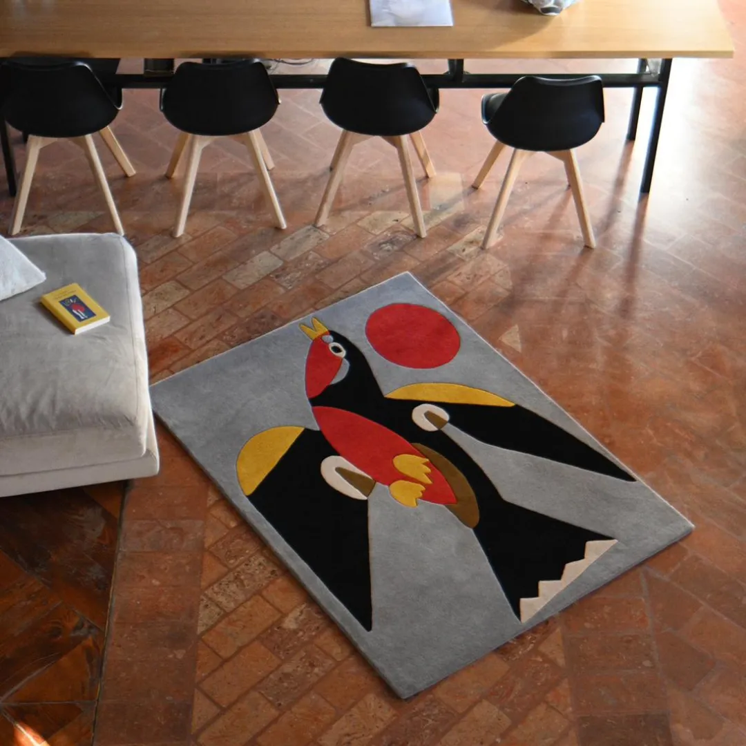 Aviara Hand-Tufted Wool Rug with Vibrant Bird-Inspired Design in Crimson and Gold