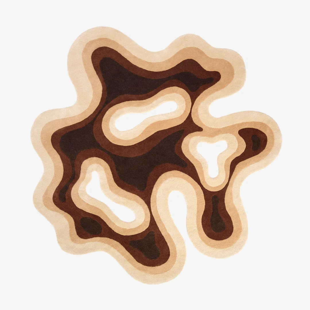 Cocoa Current Rug featuring layered waves in rich brown and beige tones – handmade tufted rug by Sneagear