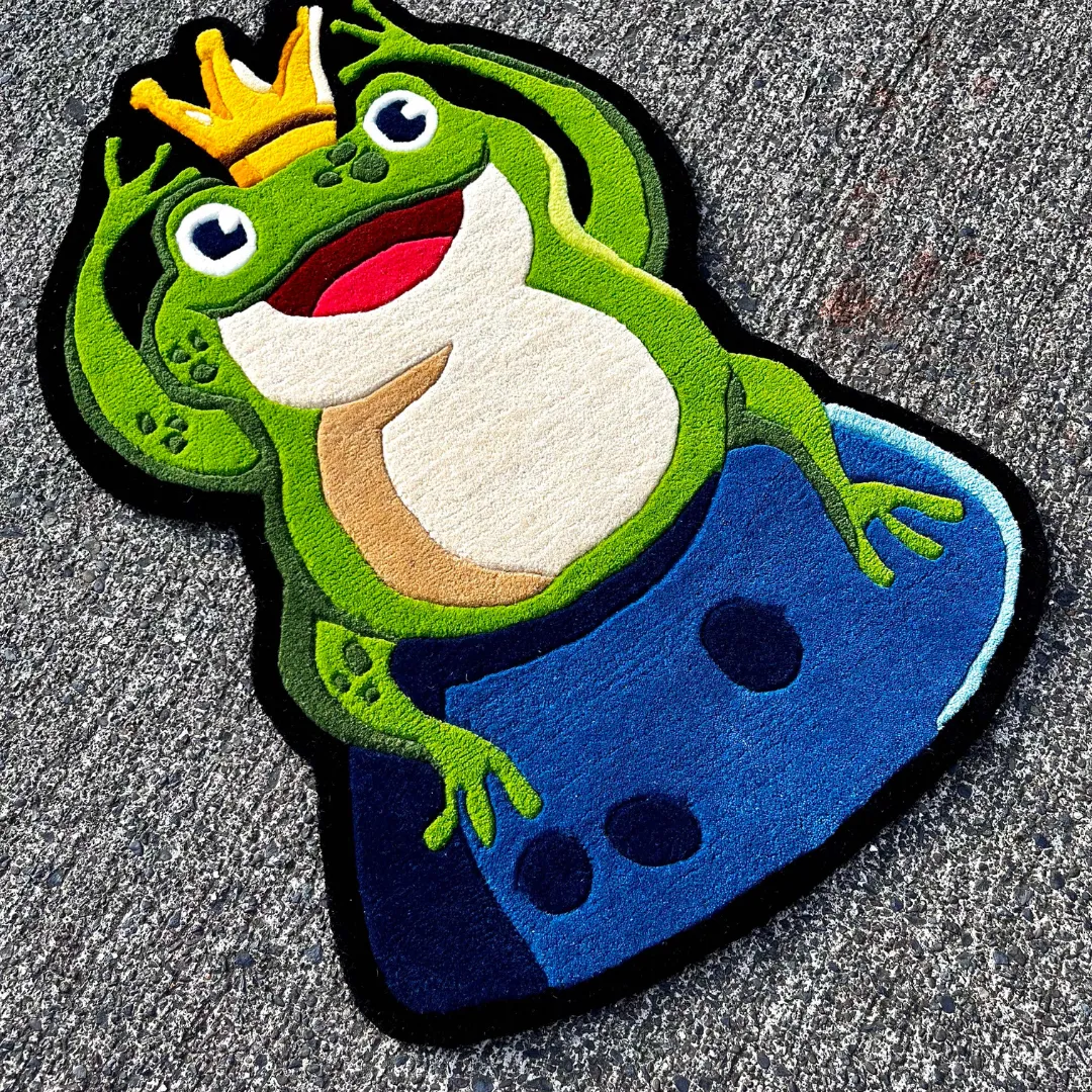 Hopper Rug Royal Hopper Rug with cheerful crowned frog design – perfect for kids’ rooms or fun spaces
