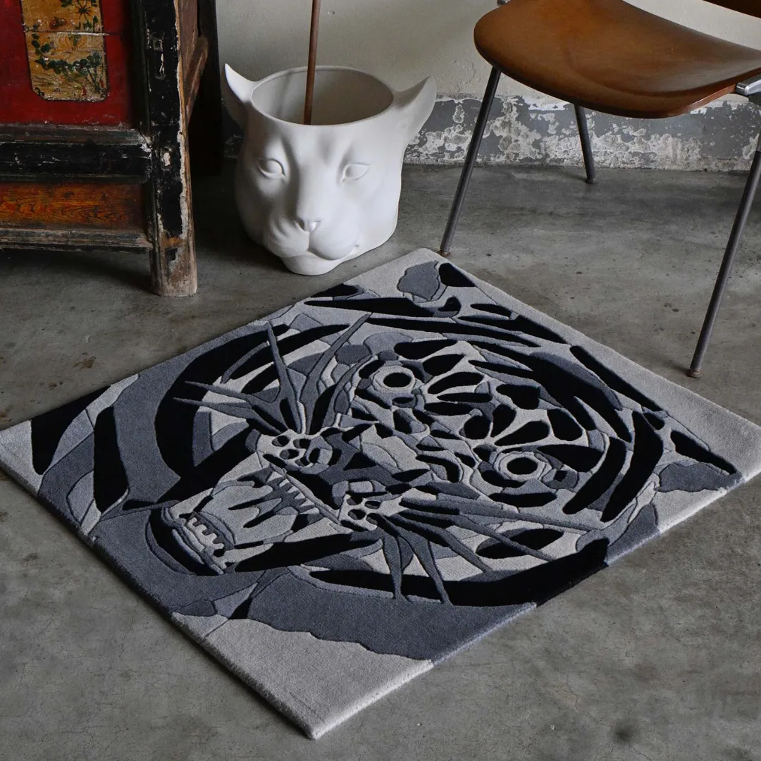Nyvora Rug Featuring Bold Monochrome Tiger Motif, Handcrafted from Premium Wool