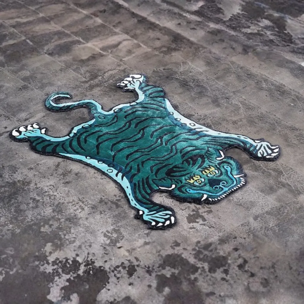 Tidal Prowl Tibetan Rug